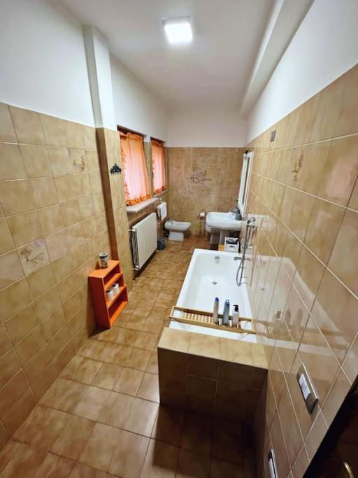 Business And Family House Con 3 Camere Da Letto Бергамо Екстериор снимка
